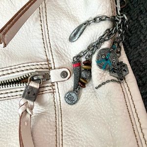 The Sac - Beautiful, off-white leather purse